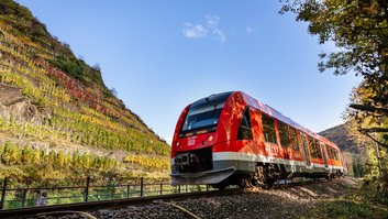 Deutsche Bahn zieht Flutbilanz: Auf 80 Prozent der beschädigten Strecken rollen Ende des Jahres wieder Züge