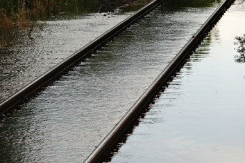 SPNV-Betrieb nach Hochwasser-Katastrophe weiter eingeschränkt 