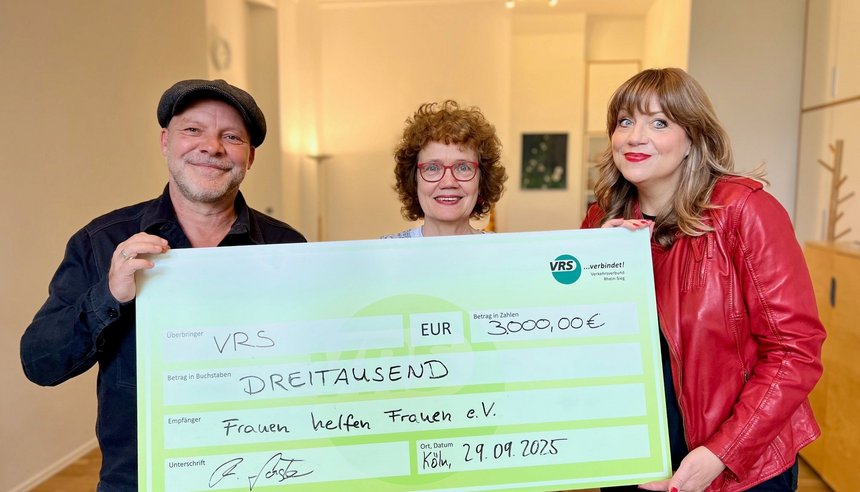 Spendencheck Übergabe KöllePally